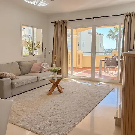 Apartment Stunning Near Golf Courses Perfect For Relaxation! *